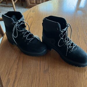Timberland black suede boots NWT
